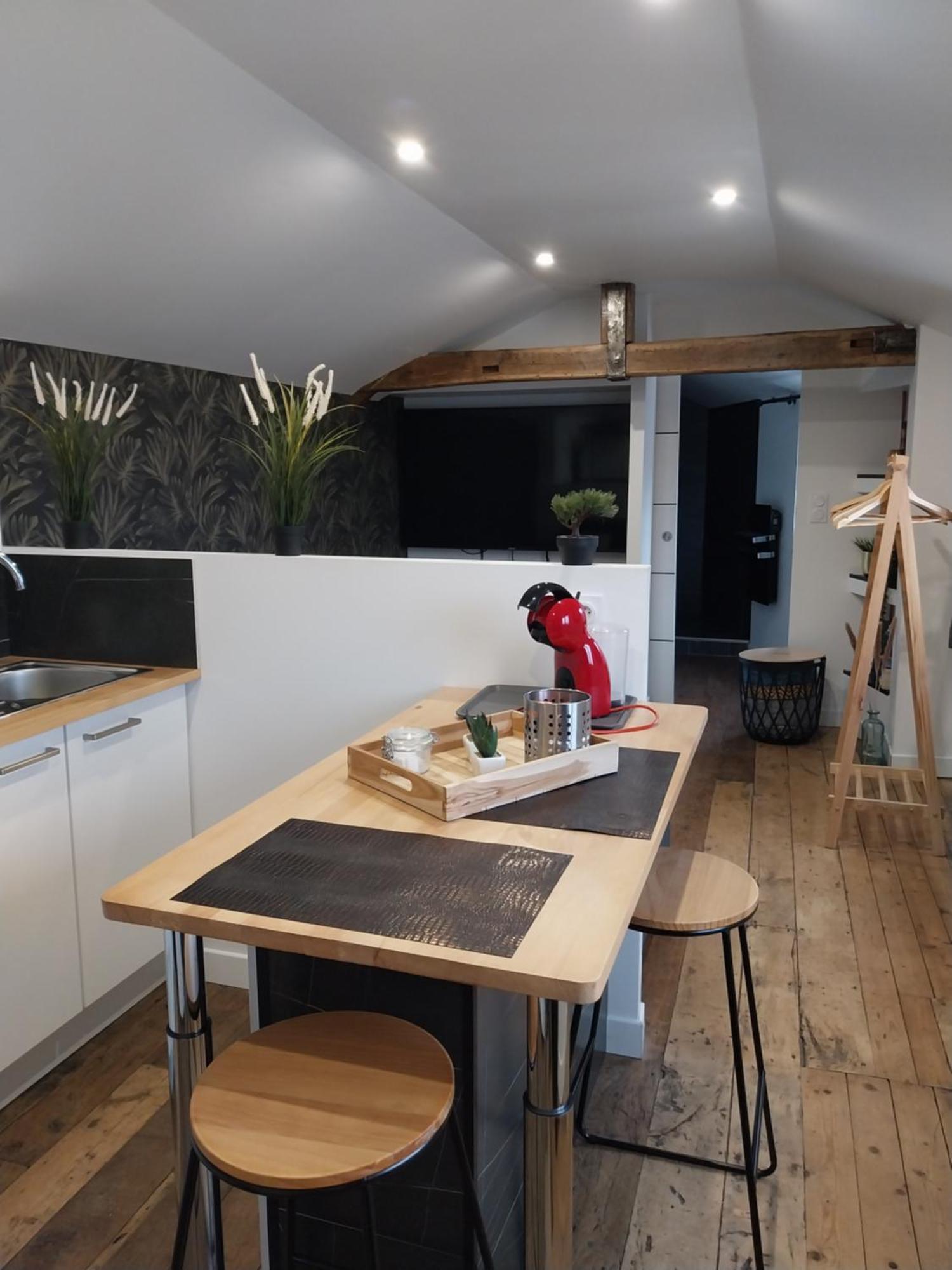 Studio Chaleureux En Hyper Centre Charleville-Mezieres Bagian luar foto